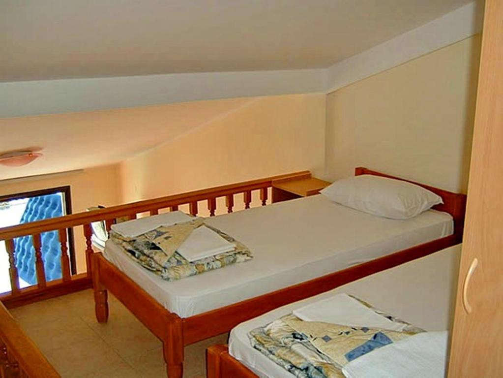 Vlsb Apartments Petrovac Bagian luar foto